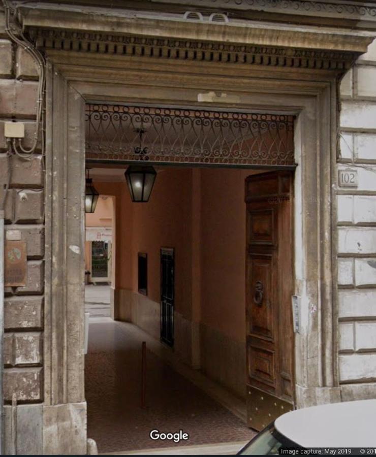 Termini Colosseum apartment Rome Bagian luar foto