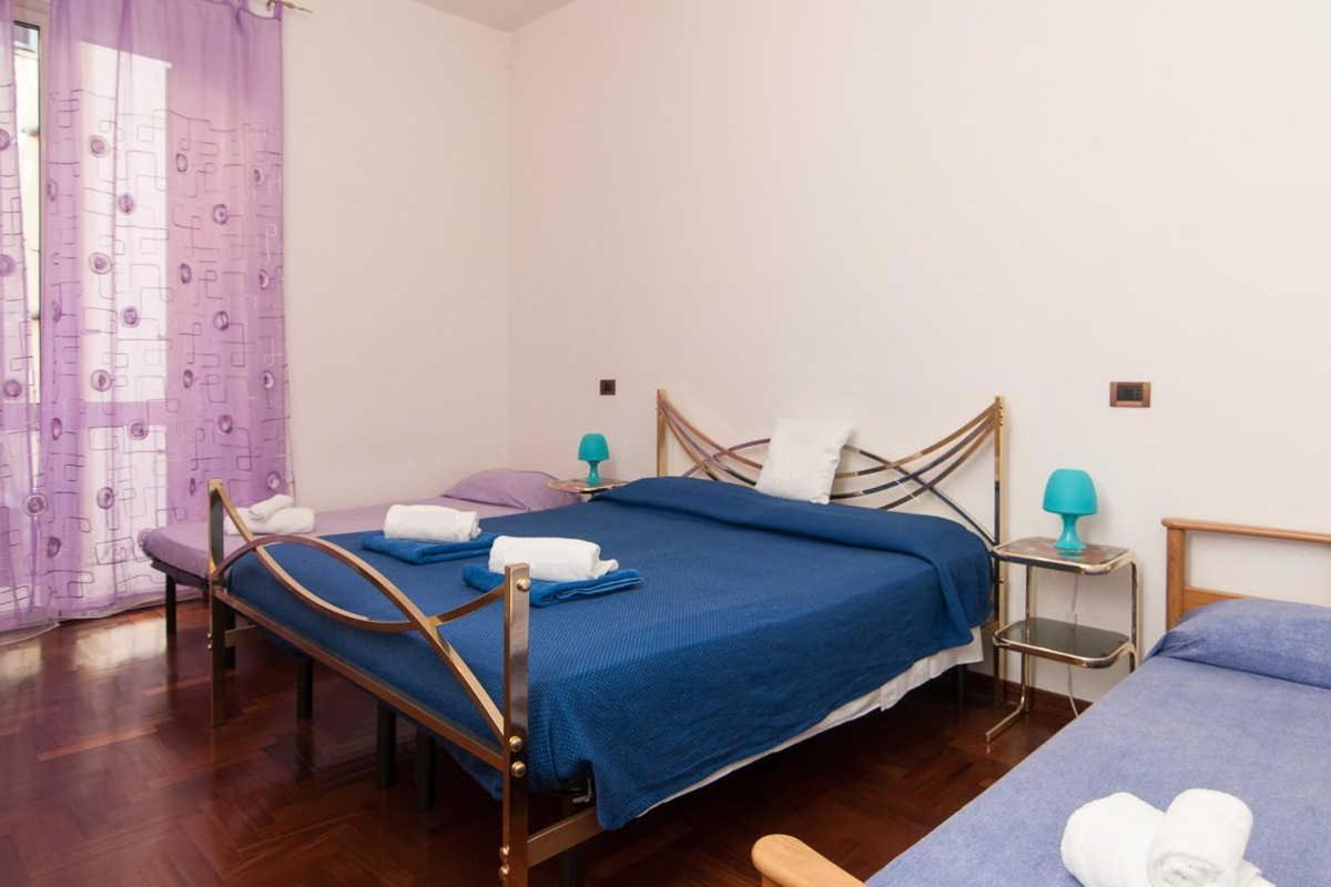 Termini Colosseum apartment Rome Bagian luar foto