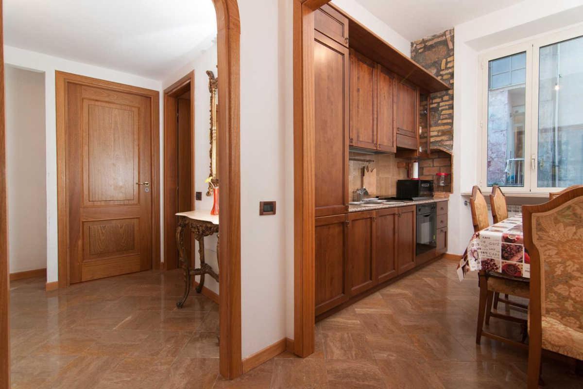 Termini Colosseum apartment Rome Bagian luar foto